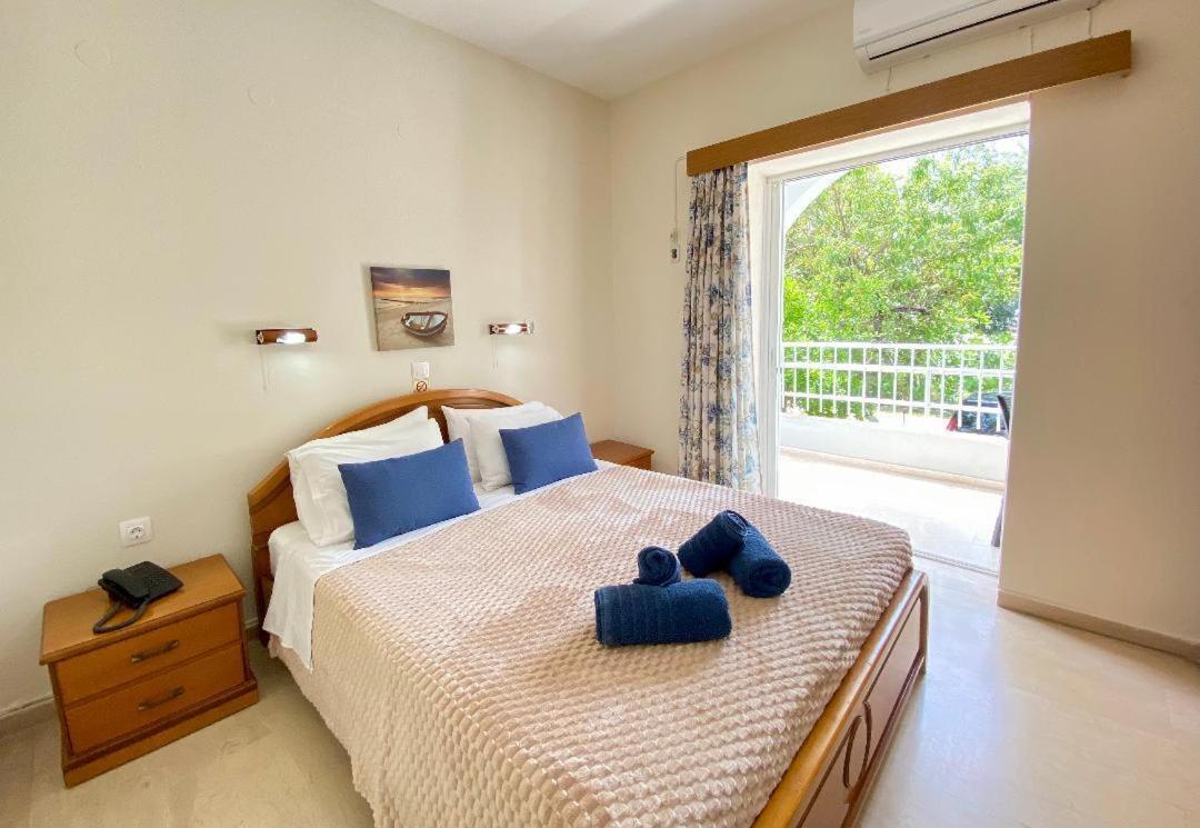 Angela Hotel & Apartments Gouvia Ngoại thất bức ảnh