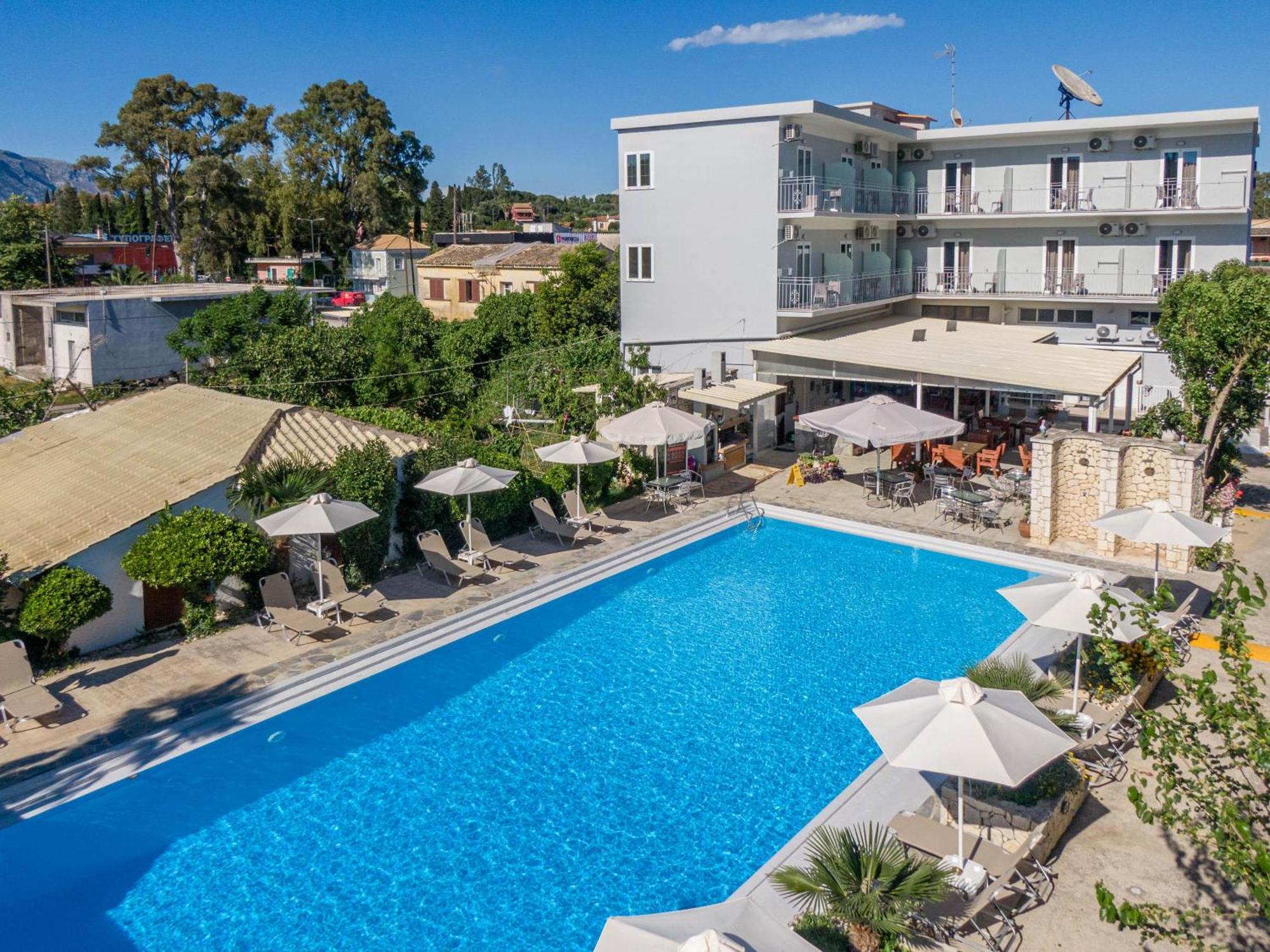 Angela Hotel & Apartments Gouvia Ngoại thất bức ảnh
