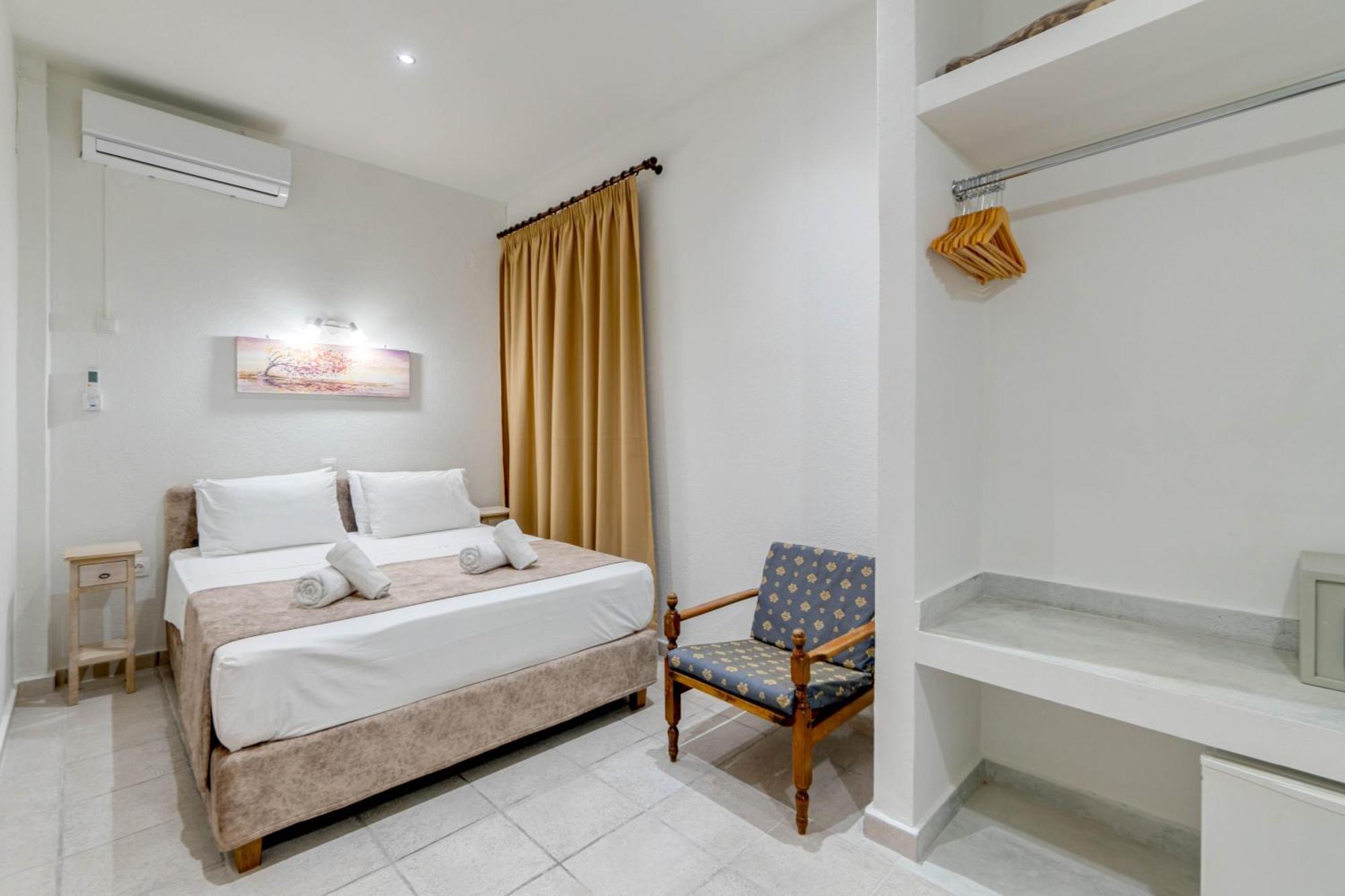 Angela Hotel & Apartments Gouvia Ngoại thất bức ảnh